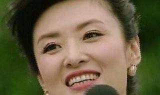 央视主持人张蕾,李思思的月薪能达到2-3万吗、、看她们主持的节目挺多的 央视主持人月薪