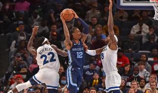 范德比尔特是左撇子吗 范德比尔特是几号位